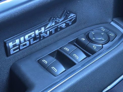 Certified 2025 Chevrolet Silverado 1500 High Country w/ High Country Premium Package image 36