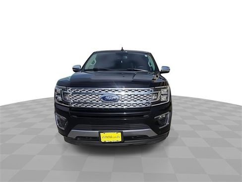 Used 2019 Ford Expedition Platinum image 3