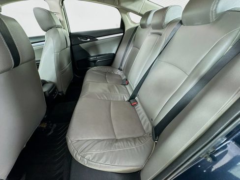 Used 2017 Honda Civic Touring image 33