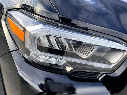 Used 2020 Toyota Tacoma TRD Off-Road image 26