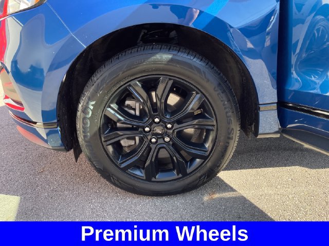 Used 2024 Ford Edge SE w/ Black Appearance Package AWD/4WD image 22