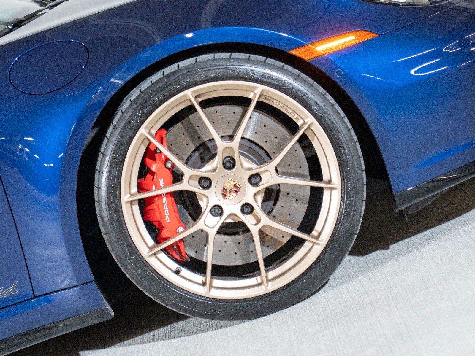 Certified 2025 Porsche 911 Carrera GTS RWD image 11