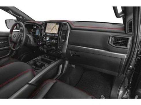 Used 2021 Nissan Titan PRO-4X w/ Pro-4x Convenience Package image 18