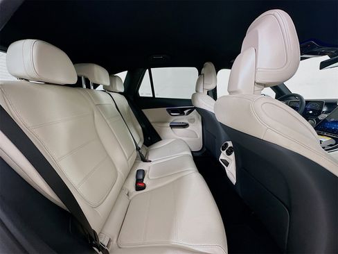 New 2026 Mercedes-Benz GLC 300 GLC 300 image 28