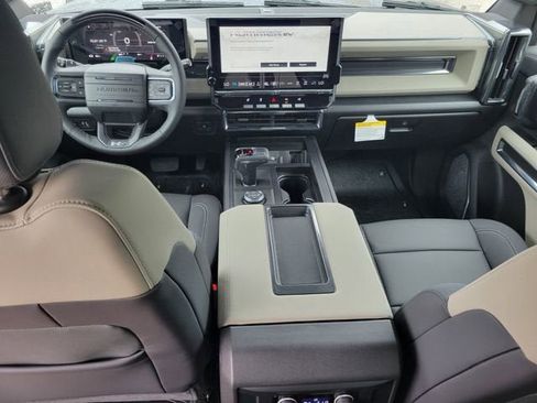 New 2026 GMC Hummer EV 4x4 Crew Cab image 13