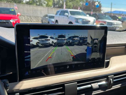 Used 2023 Lincoln Corsair Reserve w/ Equipment Group 201A image 28