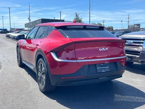 Certified 2024 Kia EV6 Light RWD image 9