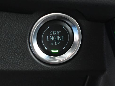 New 2026 Chevrolet Traverse RS AWD/4WD image 19