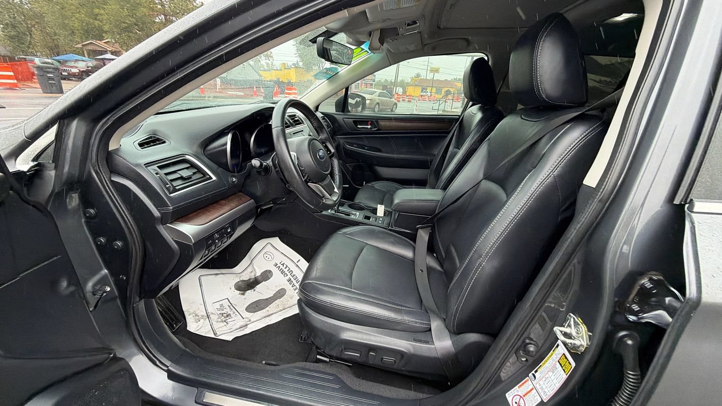 Used 2019 Subaru Outback 2.5i Limited AWD/4WD image 21