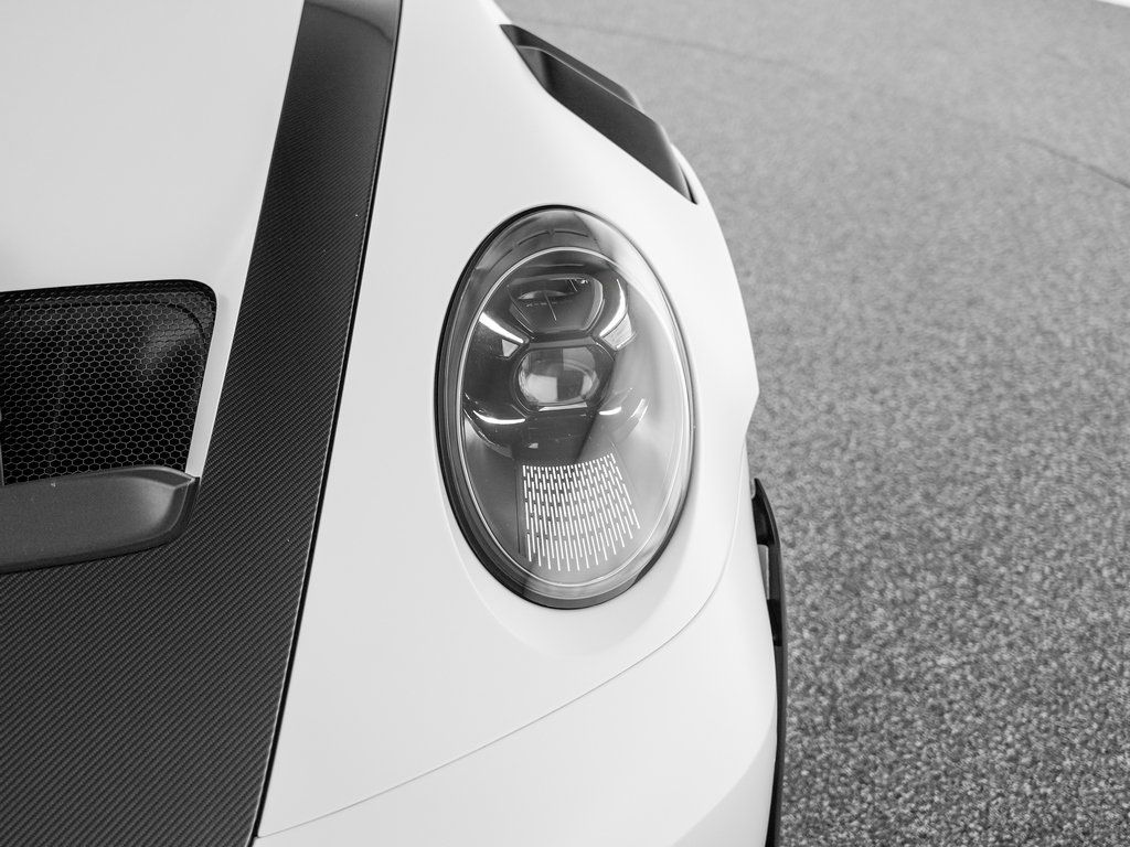Used 2025 Porsche 911 GT3 RS RWD image 47