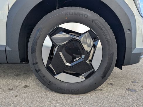 New 2026 Kia EV9 Wind image 13