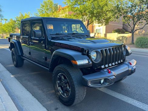 Used 2022 Jeep Gladiator Rubicon AWD/4WD image 7