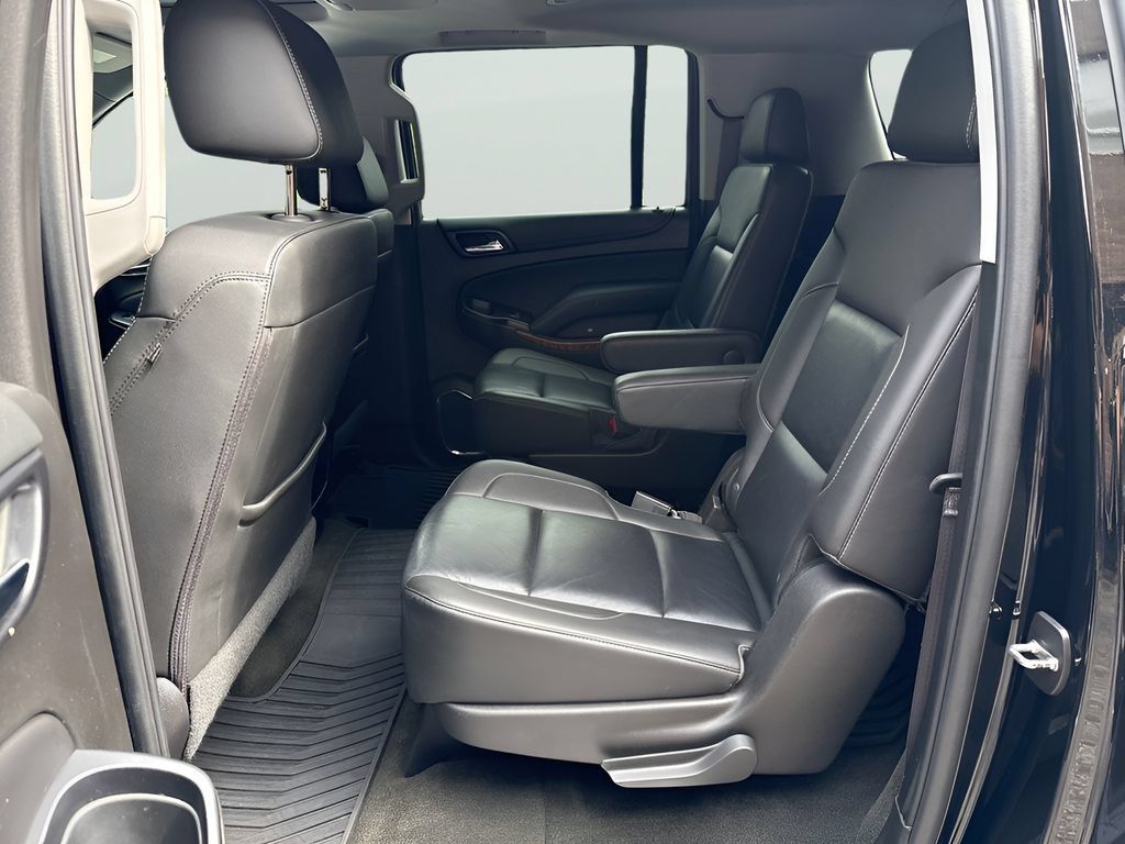 Used 2017 Chevrolet Suburban Premier AWD/4WD image 13