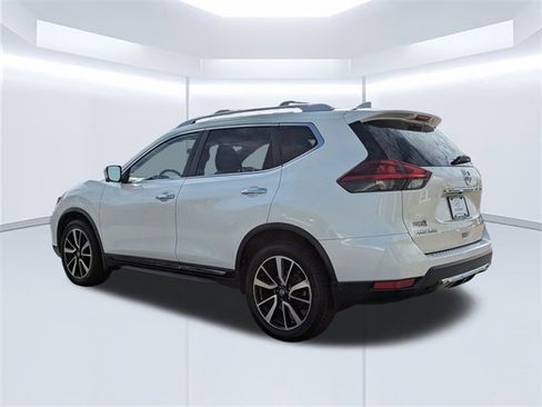 Used 2018 Nissan Rogue SL w/ Premium Package image 6