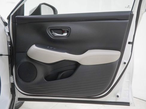 New 2026 Honda HR-V LX image 33