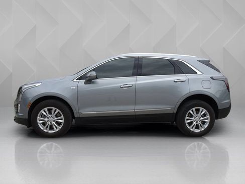 Certified 2024 Cadillac XT5 Luxury w/ LPO, Floor Liner Package AWD/4WD image 2