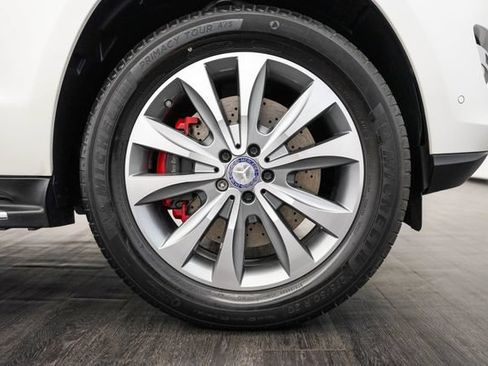 Used 2013 Mercedes-Benz GL 450 4MATIC image 47