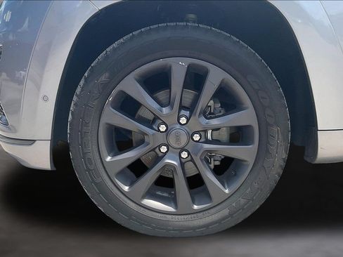 Used 2018 Jeep Grand Cherokee High Altitude RWD image 31