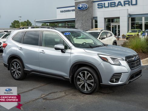 Used 2023 Subaru Forester Limited w/ Popular Package #2 AWD/4WD image 1