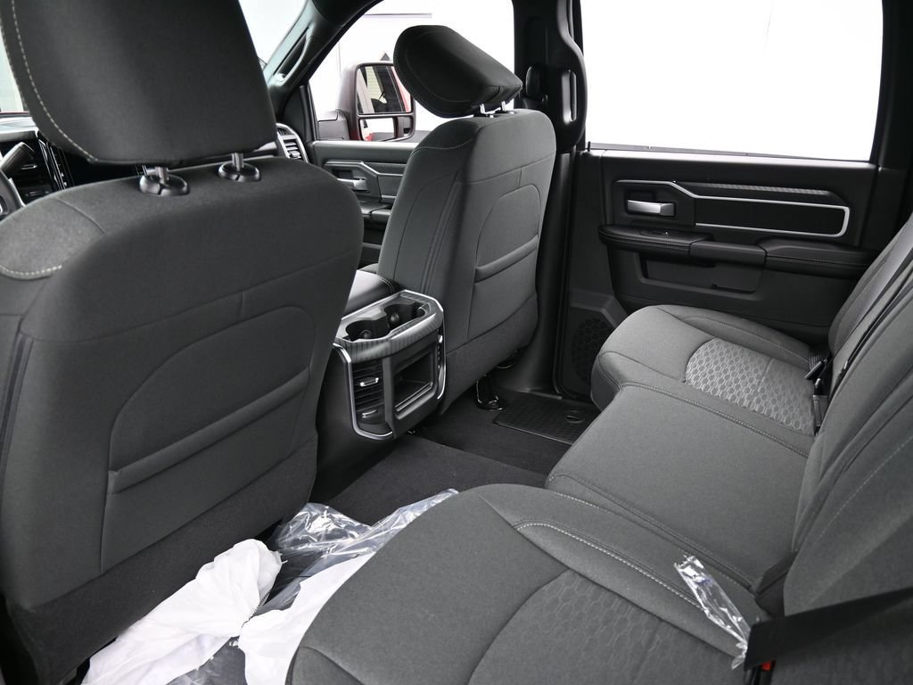 New 2026 RAM 2500 Big Horn AWD/4WD image 28