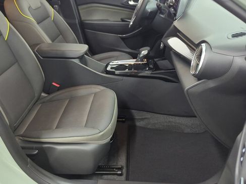 Used 2026 Chevrolet Trax ACTIV w/ Driver Confidence Package FWD image 29