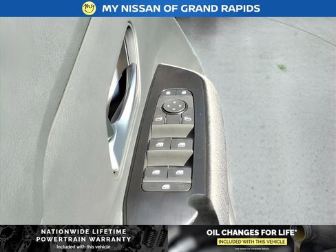 New 2026 Nissan Kicks SV w/ SV Premium Package image 9