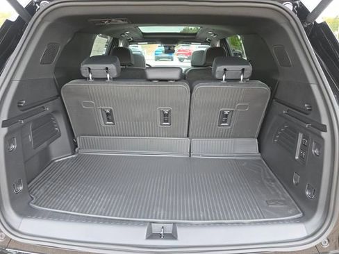 New 2026 Chevrolet Traverse High Country w/ LPO, Floor Liner Package image 26