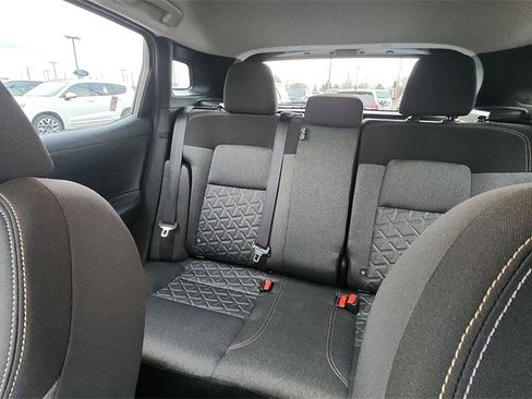 Used 2025 Nissan Kicks SV image 12