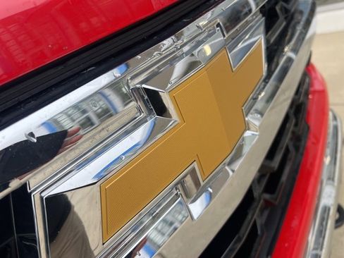 Used 2025 Chevrolet Silverado 1500 LT image 37