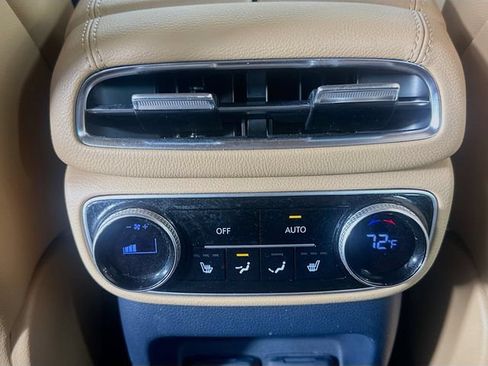 Used 2022 Genesis GV80 2.5T w/ Prestige Package 04 AWD/4WD image 26