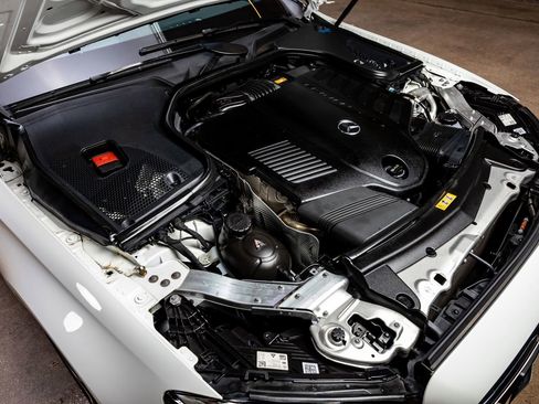 Used 2021 Mercedes-Benz E 450 4MATIC Sedan image 36