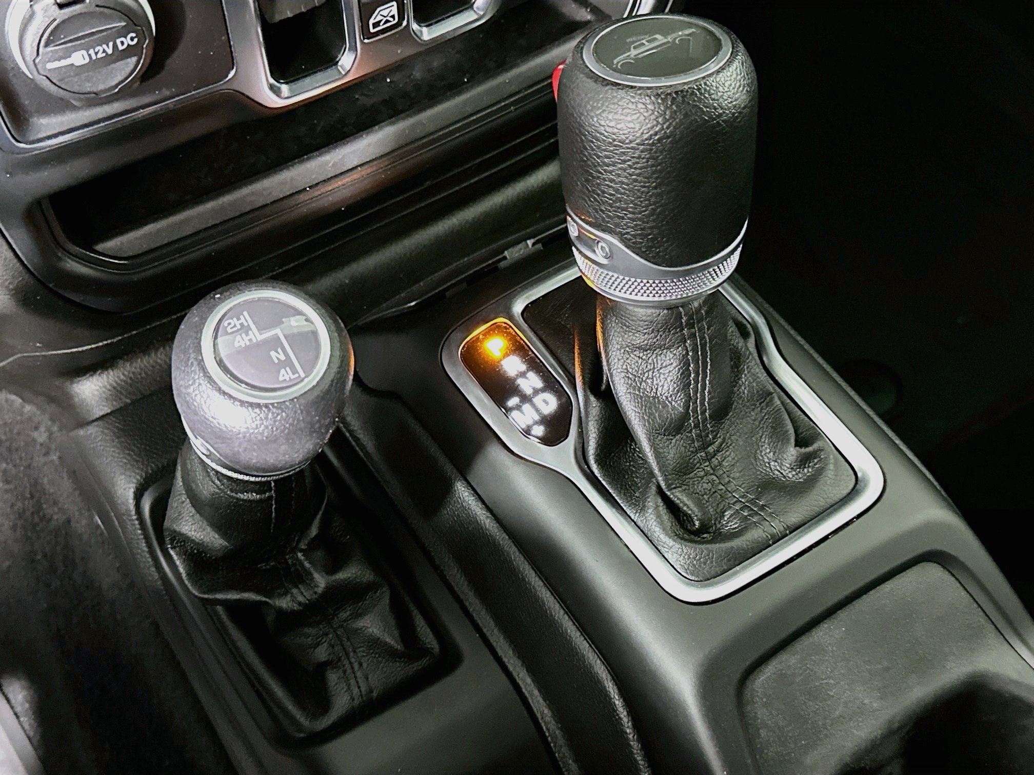 Used 2023 Jeep Gladiator Sport AWD/4WD image 24