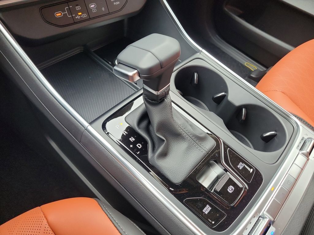 New 2026 Kia Carnival SX w/ SX Dark Edition Package FWD image 37
