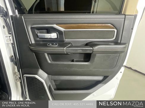 Used 2022 RAM 2500 Laramie w/ Body Color Bumper Group AWD/4WD image 22