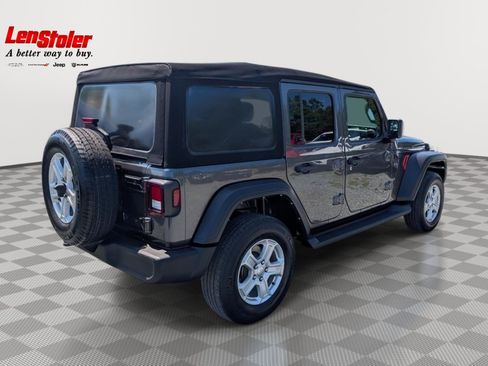 Used 2022 Jeep Wrangler Unlimited Sport AWD/4WD image 5