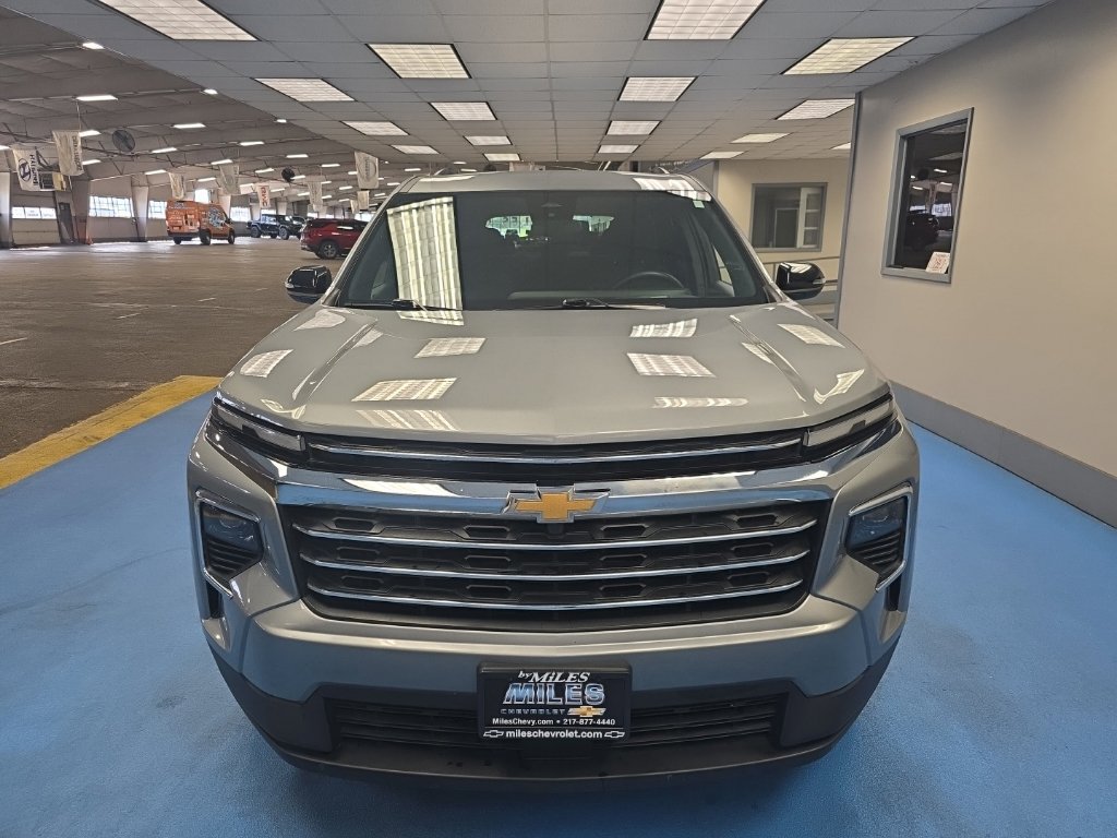 Certified 2026 Chevrolet Traverse LT FWD image 8