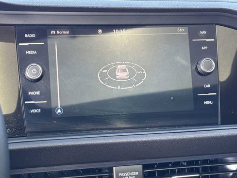 Used 2023 Volkswagen Jetta SEL image 24