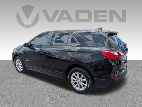 Used 2021 Chevrolet Equinox LS FWD image 29
