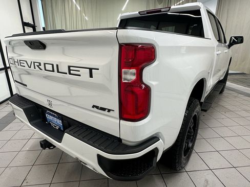 Certified 2022 Chevrolet Silverado 1500 RST image 8