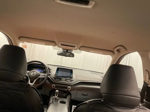 Used 2021 Nissan Altima 2.5 SR image 25