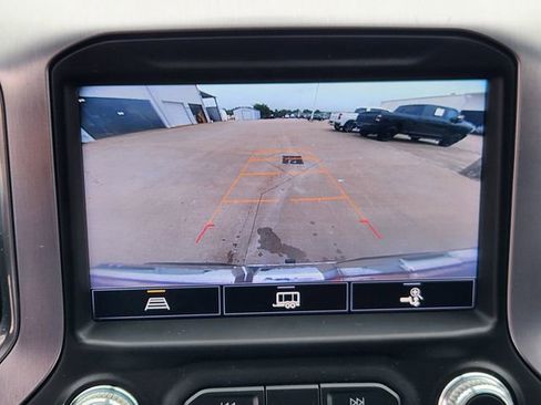 Used 2021 GMC Sierra 1500 SLT RWD image 16