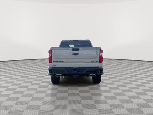 New 2026 Chevrolet Silverado 1500 Custom Trail Boss w/ LPO, Dark Essentials Package image 12