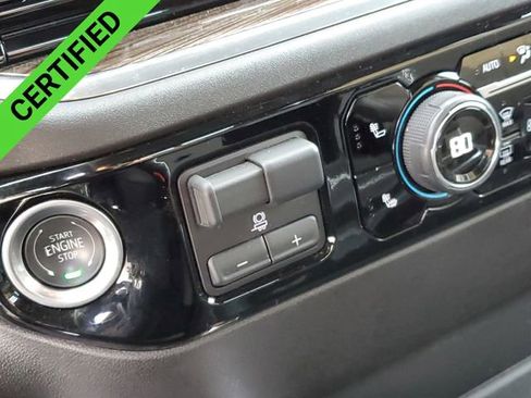 Used 2025 Chevrolet Silverado 2500 LT image 18