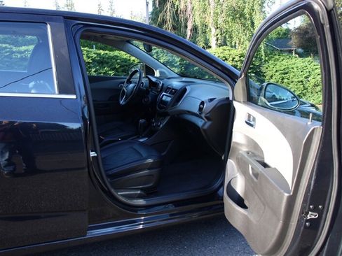 Used 2013 Chevrolet Sonic LTZ FWD image 15
