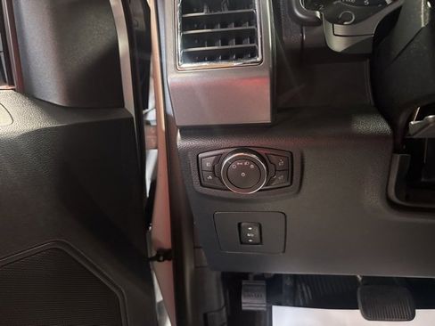 Used 2015 Ford F150 XLT w/ Equipment Group 302A Luxury image 23