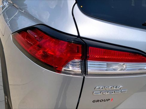 Used 2024 Toyota Corolla Cross LE w/ Moonroof Package AWD/4WD image 28
