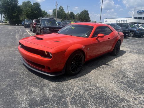 Used 2020 Dodge Challenger R/T Scat Pack RWD image 4