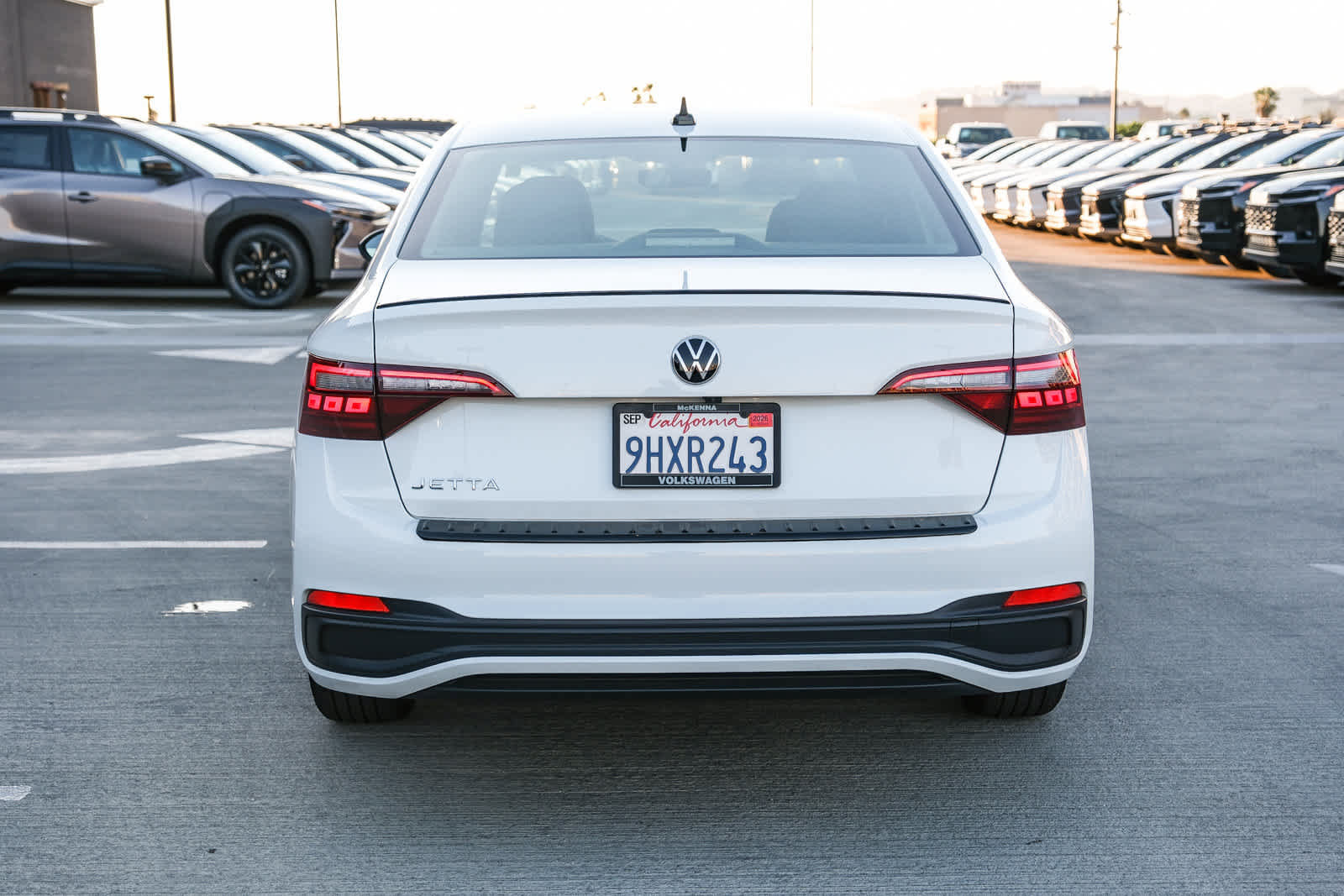 Used 2023 Volkswagen Jetta Sport FWD image 5