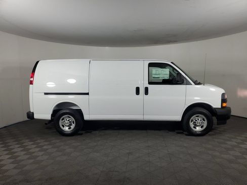 New 2026 Chevrolet Express 2500 w/ Driver Convenience Package RWD image 2