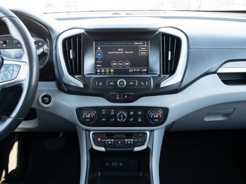 Used 2022 GMC Terrain SLE w/ Driver Convenience Package image 29